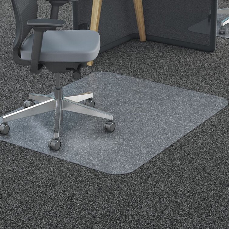 Rectangular chair outlet mat for carpet